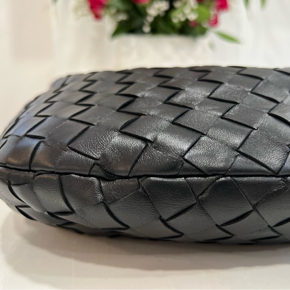 Bottega Veneta Teen Jodie Leather Bag - Picture 11 of 12